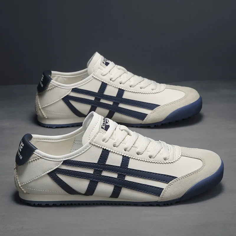 Casual sneakers