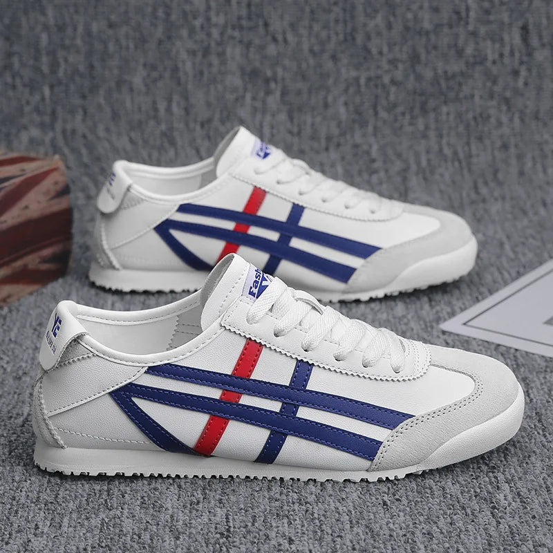 Casual sneakers